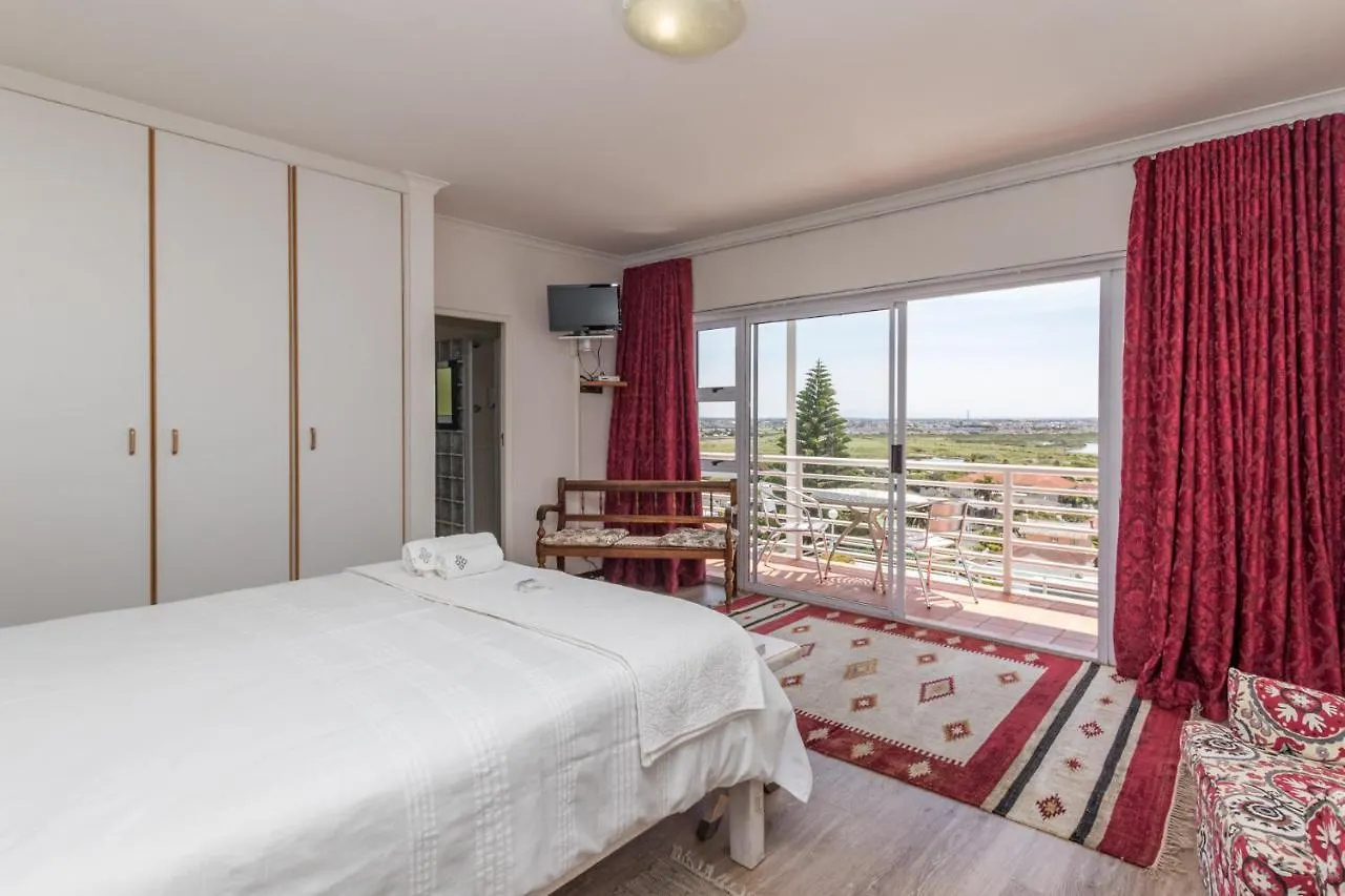 Lakeside Lodge Cape Town 3*, Muizenberg South Africa
