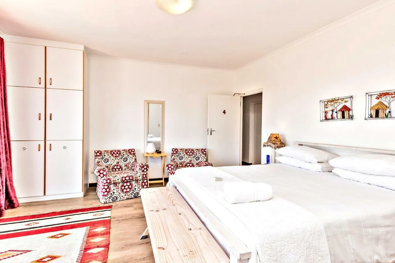 Lakeside Lodge Cape Town 3*, Muizenberg South Africa