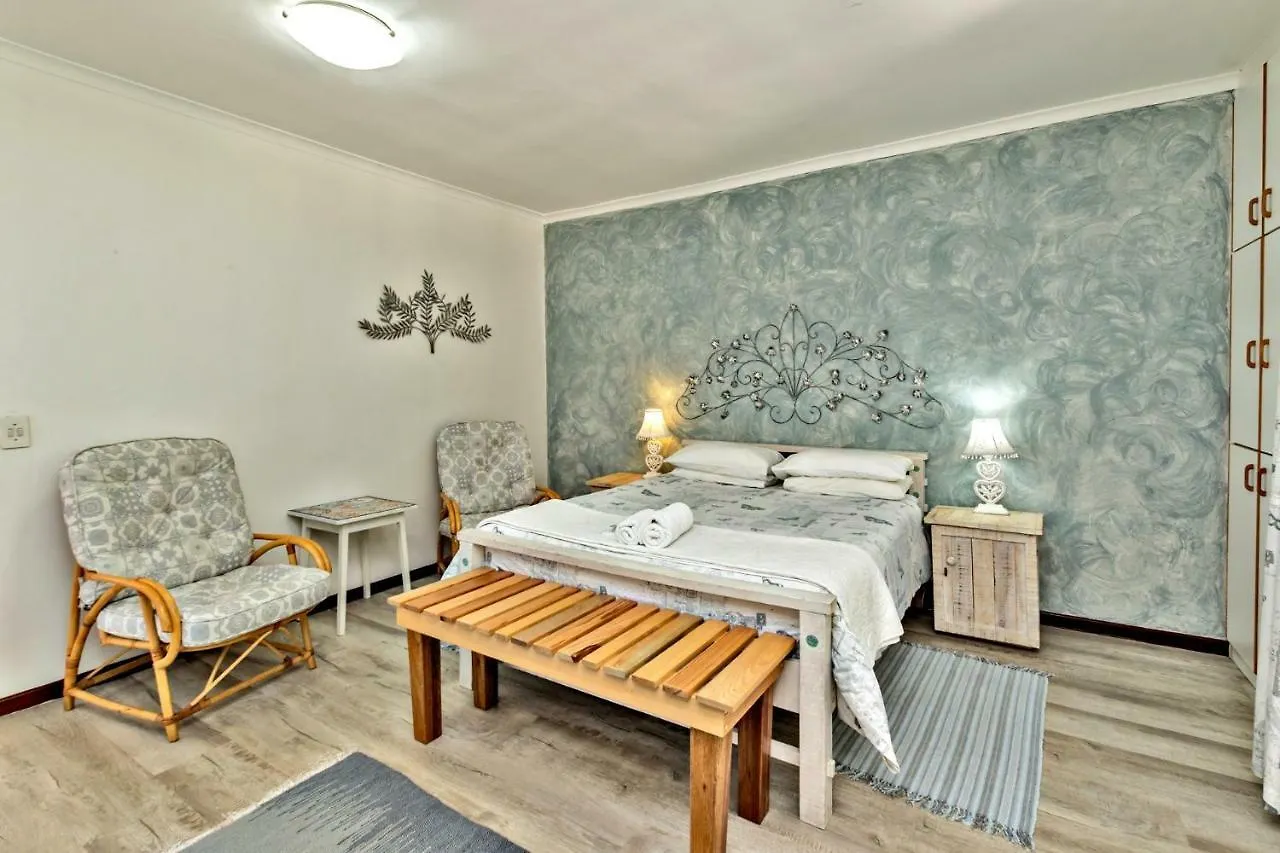*** Guest house Lakeside Lodge Cape Town South Africa
