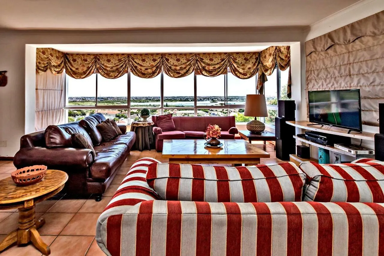 Lakeside Lodge Cape Town 3*, Muizenberg