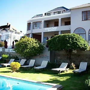 Guest house Chartfield